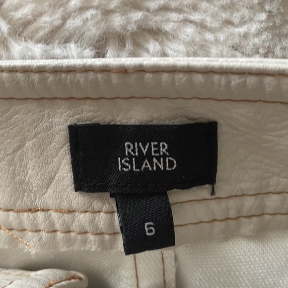 White River Island leather skirt with brown stitching and button up - Picture 3 of 3
